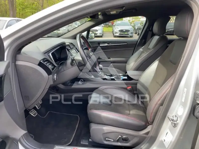 2021 Ford Mondeo