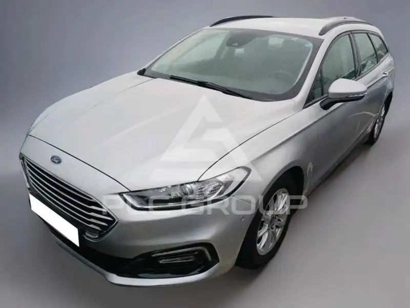 2021 Ford Mondeo