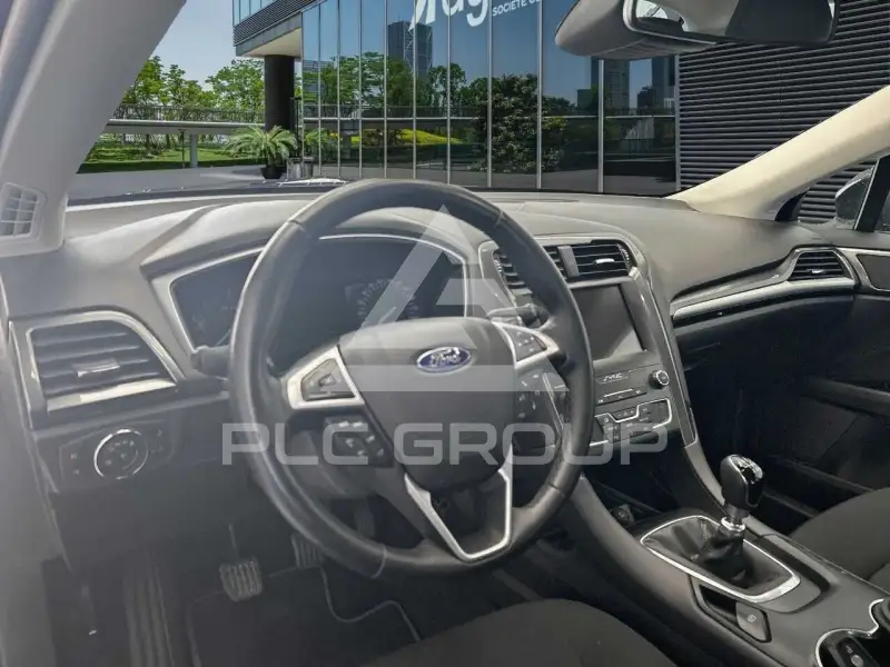 2021 Ford Mondeo