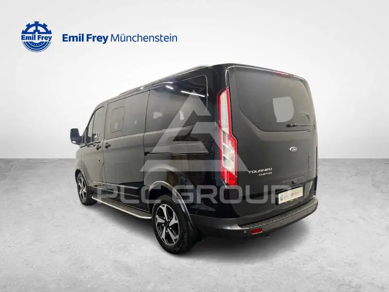 2021 Ford Tourneo