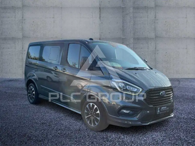 2021 Ford Tourneo