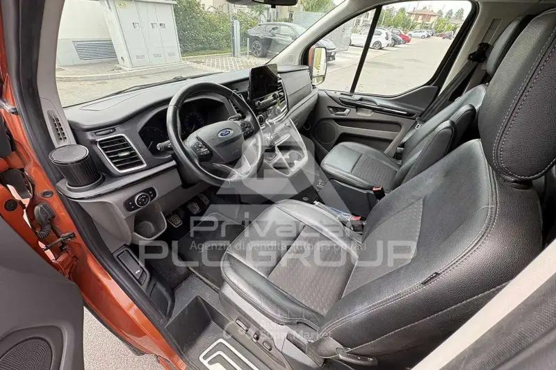 2021 Ford Tourneo