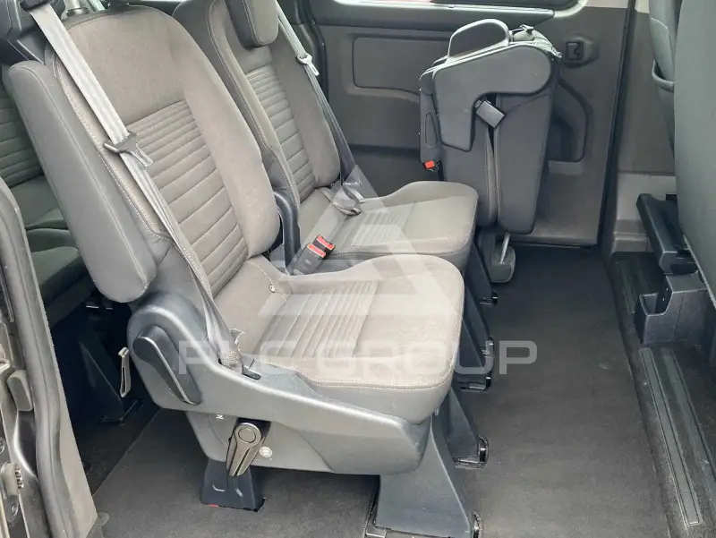 2021 Ford Tourneo