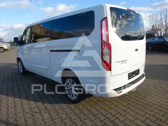 2021 Ford Tourneo