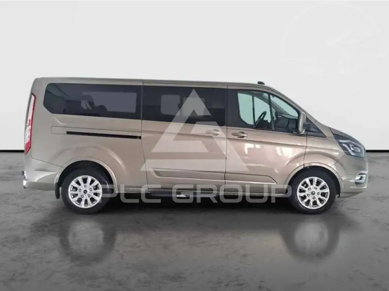 2021 Ford Tourneo
