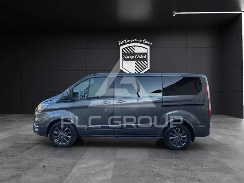 2021 Ford Tourneo