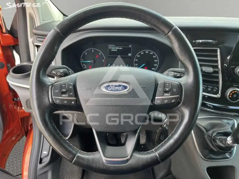 2021 Ford Tourneo