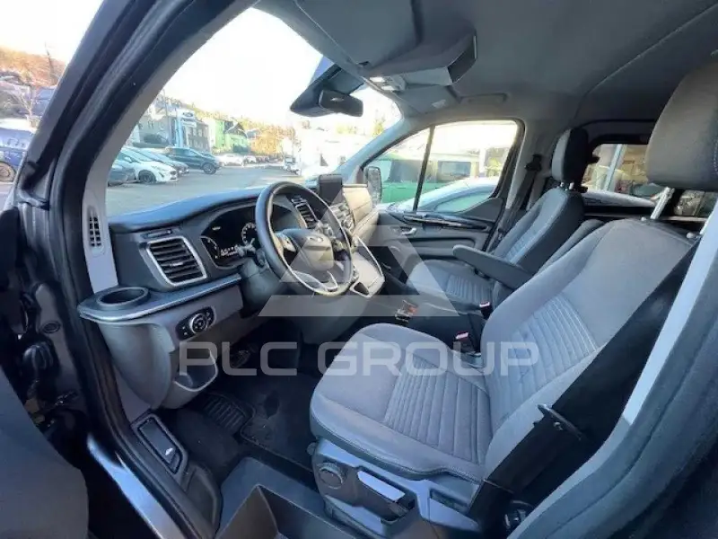 2021 Ford Tourneo
