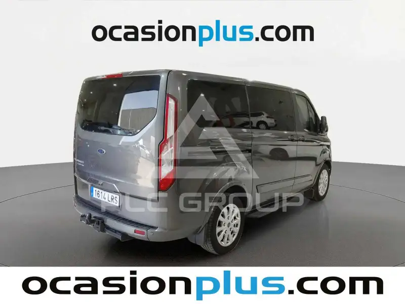 2021 Ford Tourneo