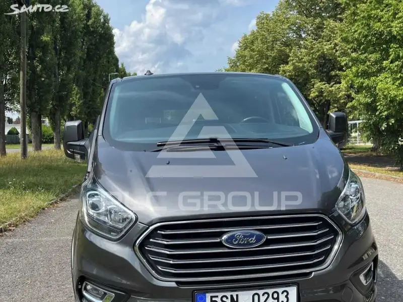 2021 Ford Tourneo