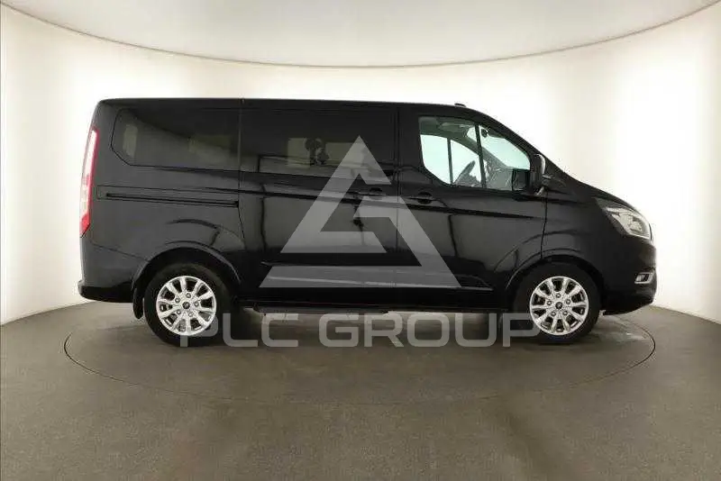 2021 Ford Tourneo