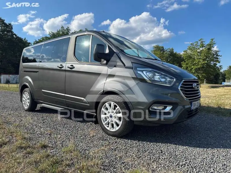 2021 Ford Tourneo