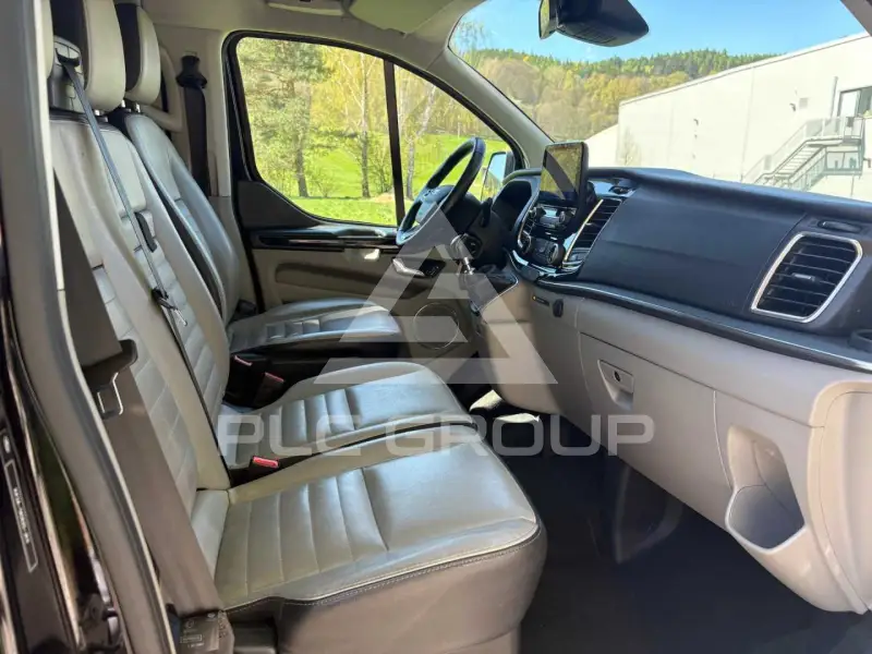 2021 Ford Tourneo