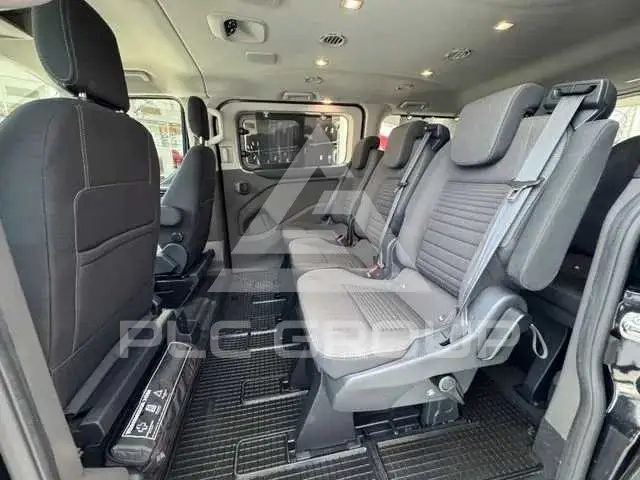 2021 Ford Tourneo