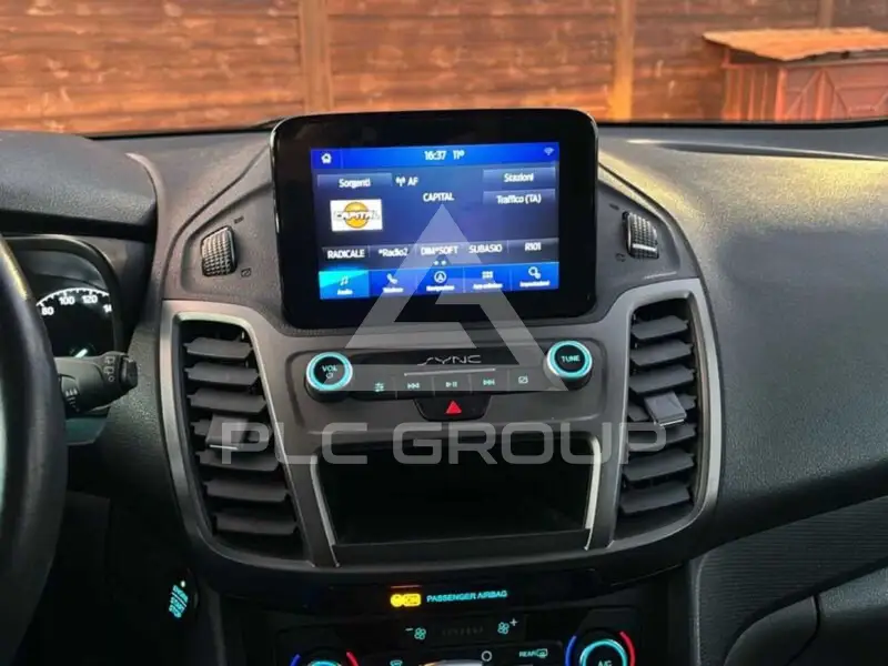2021 Ford Tourneo