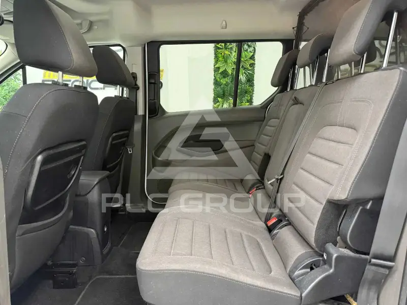 2021 Ford Tourneo