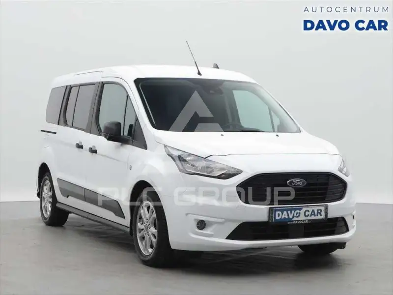 2021 Ford Tourneo