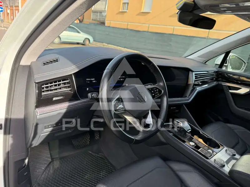 2021 Volkswagen Touareg
