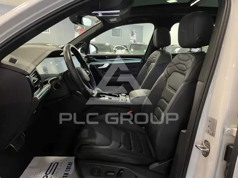 2021 Volkswagen Touareg