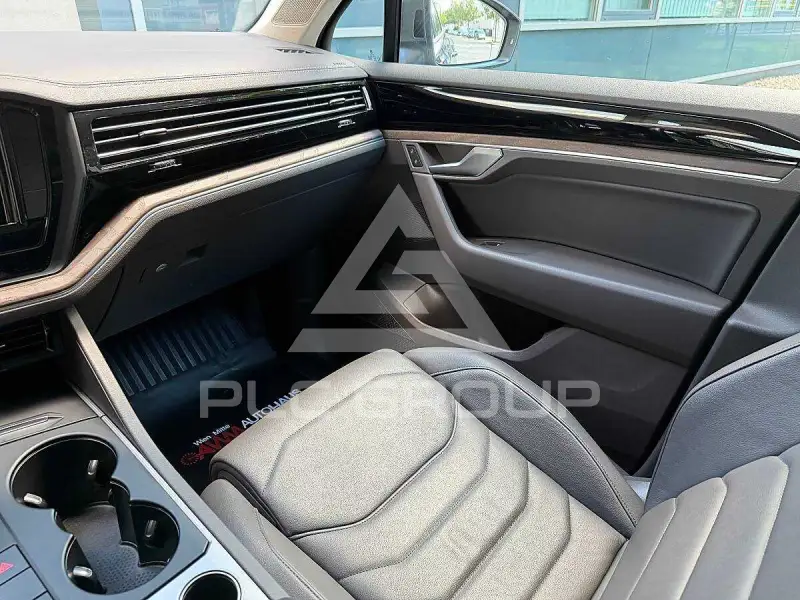 2021 Volkswagen Touareg