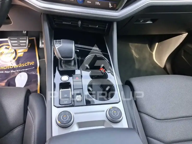 2021 Volkswagen Touareg