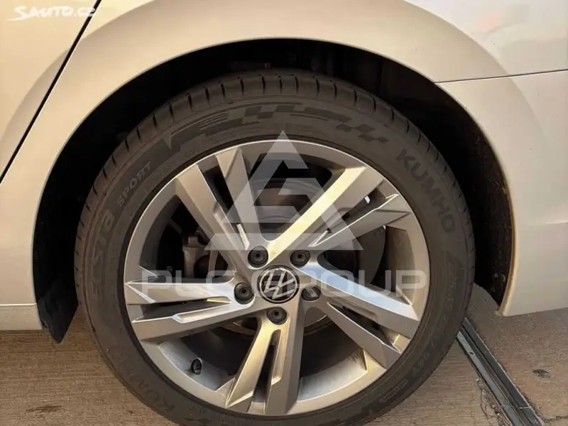 2021 Volkswagen GOLF