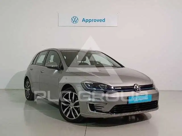 2021 Volkswagen E-Golf