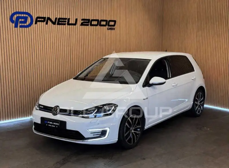 2021 Volkswagen E-Golf