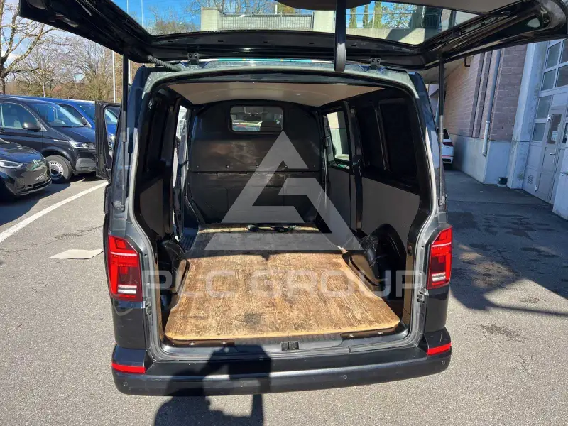 2021 Volkswagen Transporter