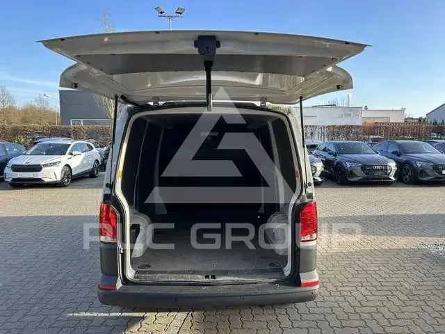 2021 Volkswagen Transporter