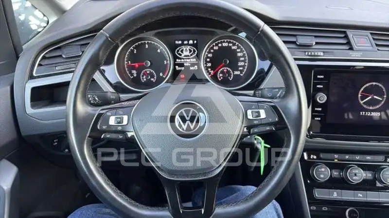 2021 Volkswagen Touran