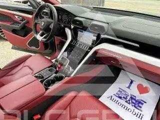 2021 Lamborghini Urus