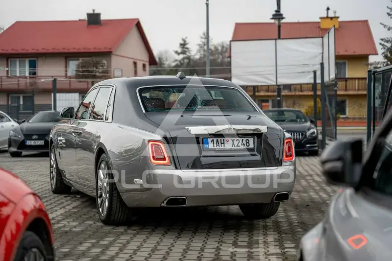 2021 Rolls Royce Phantom