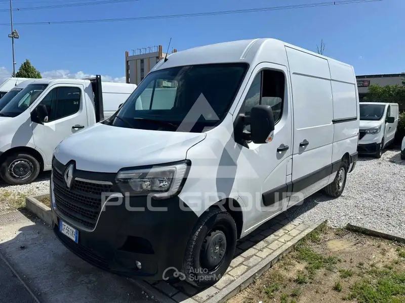 2021 Renault Master