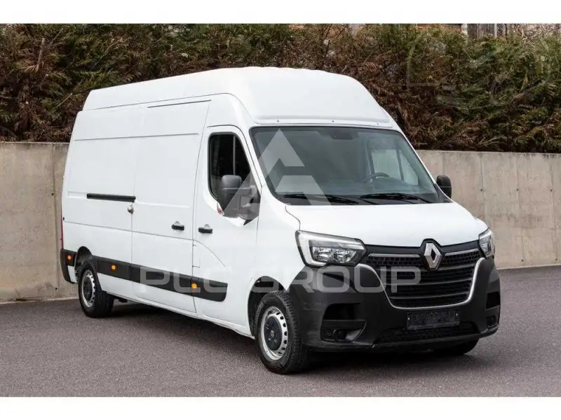 2021 Renault Master