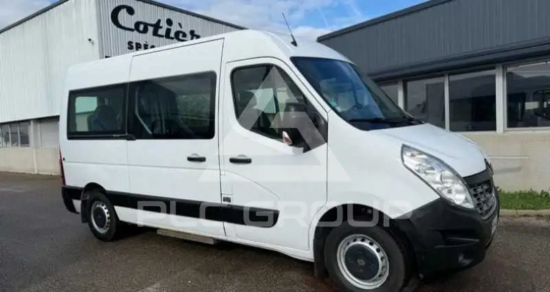 2021 Renault Master