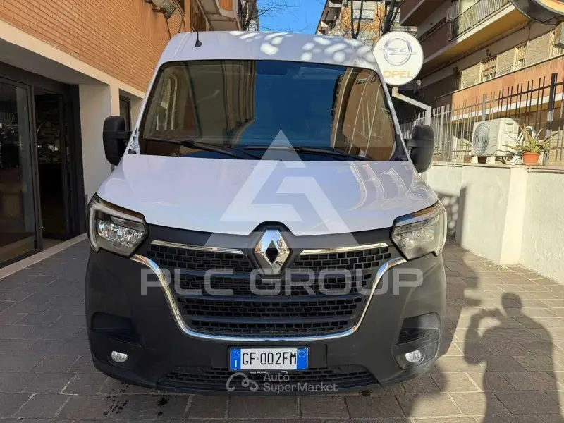 2021 Renault Master