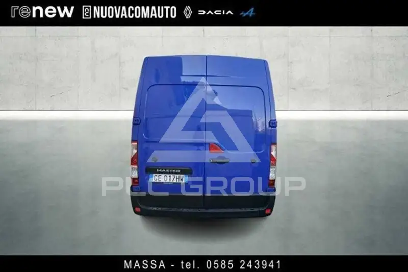 2021 Renault Master