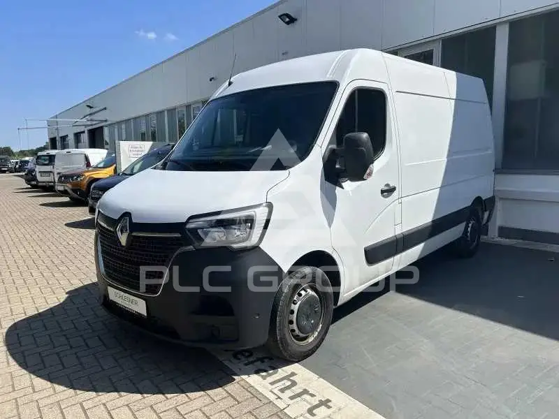 2021 Renault Master