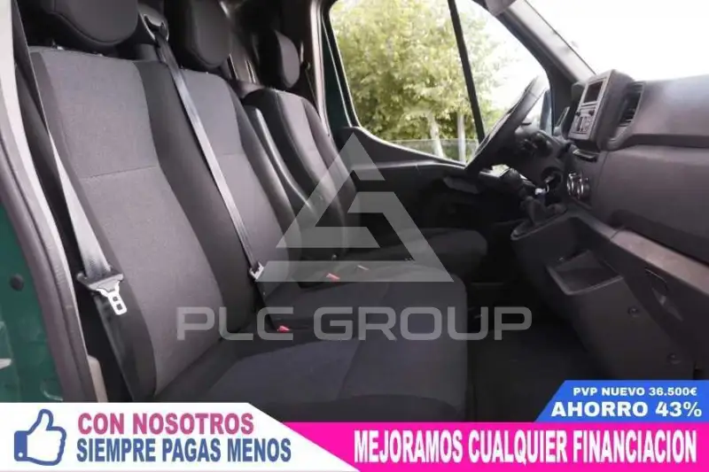2021 Renault Master