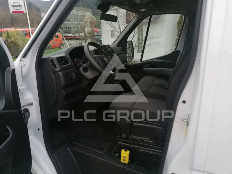 2021 Renault Master