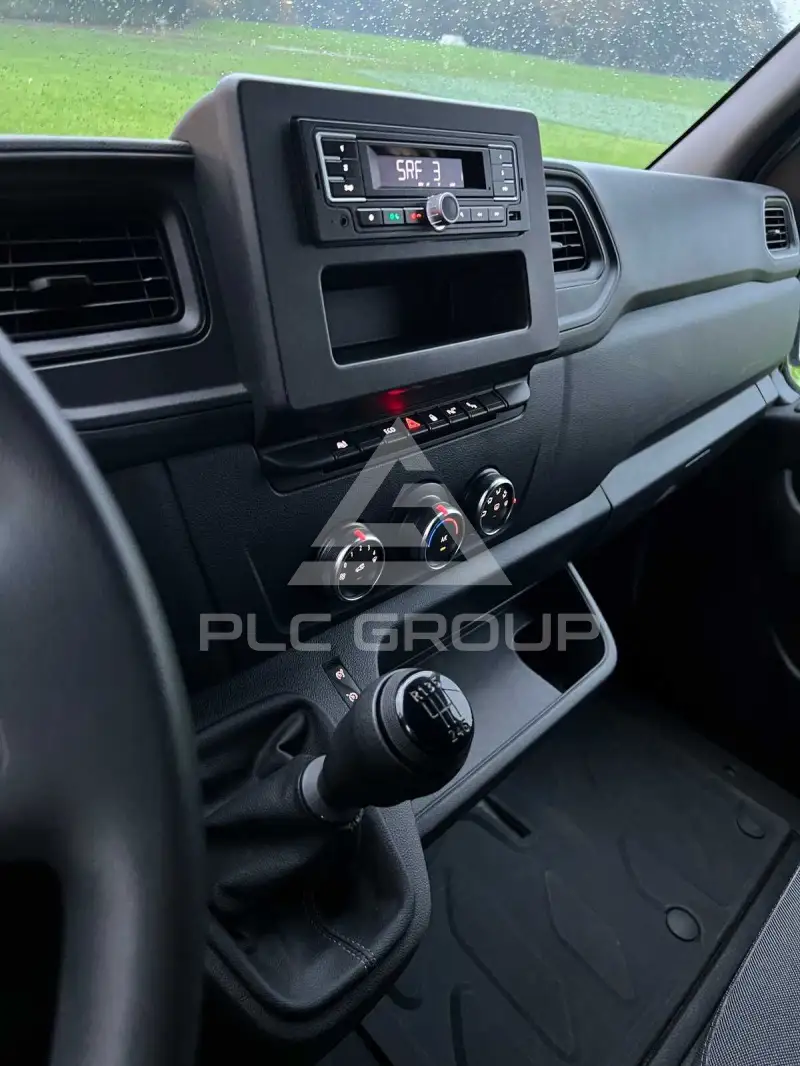 2021 Renault Master