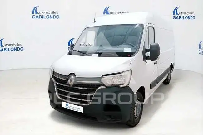 2021 Renault Master