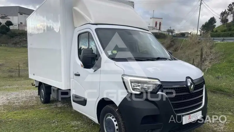 2021 Renault Master