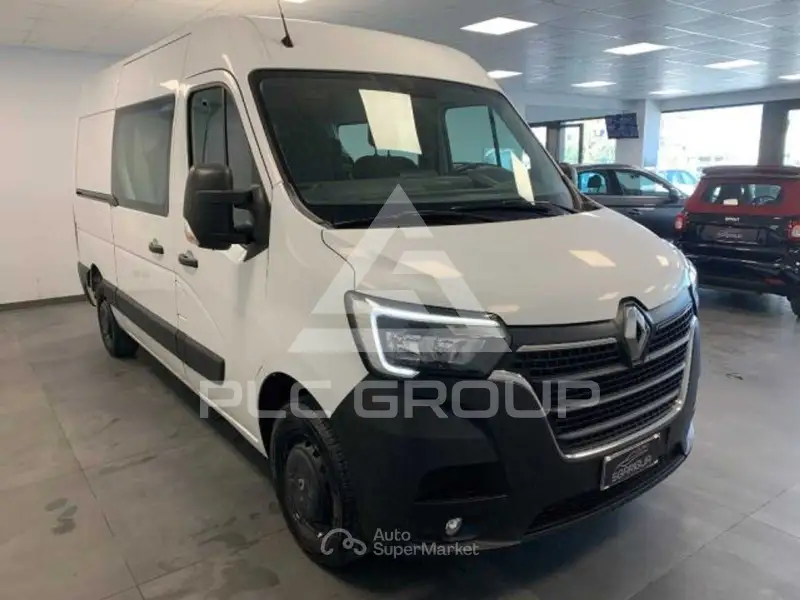 2021 Renault Master