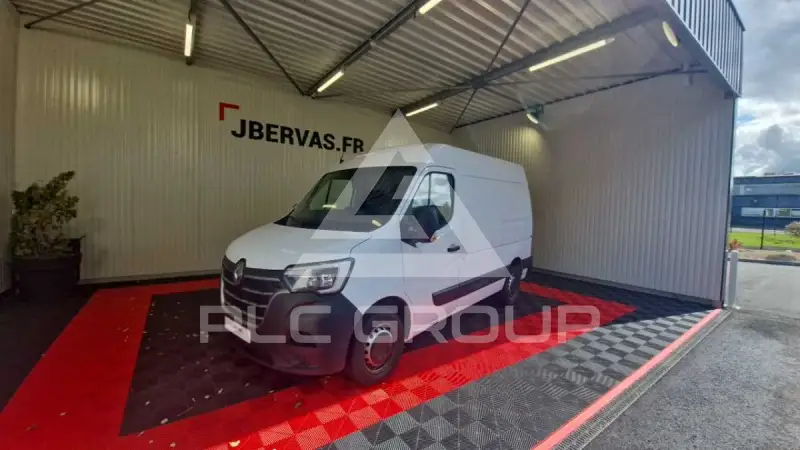 2021 Renault Master