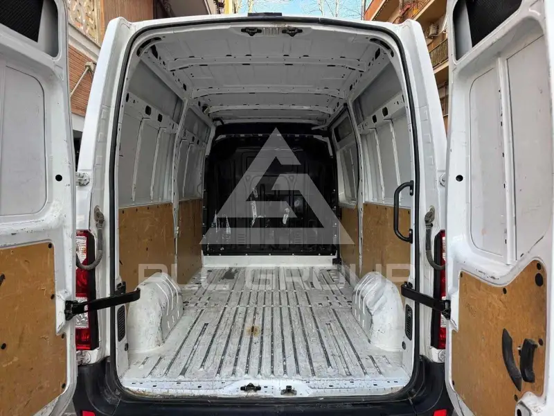 2021 Renault Master