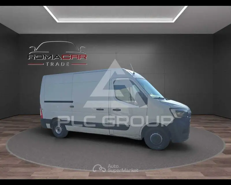 2021 Renault Master