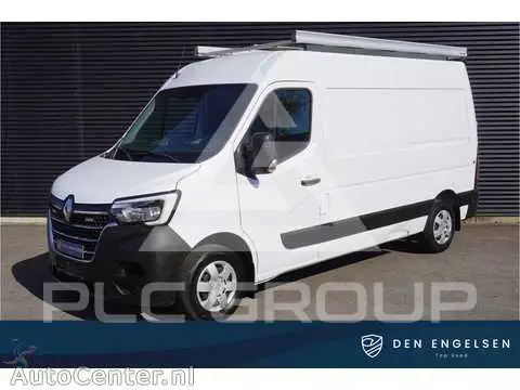 2021 Renault Master
