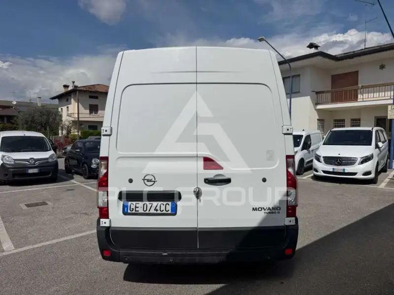 2021 Opel Movano